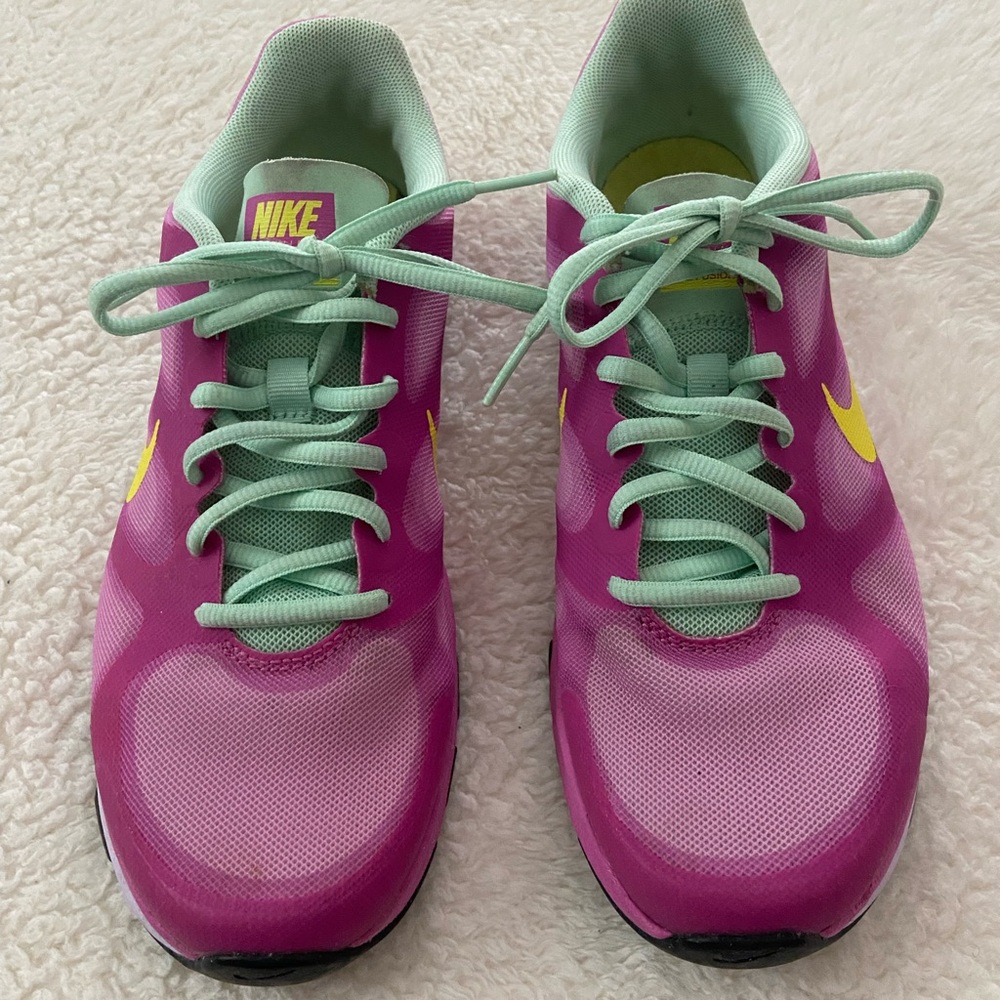 Nike Pink and Green Athletic Shoes with Gradient Design